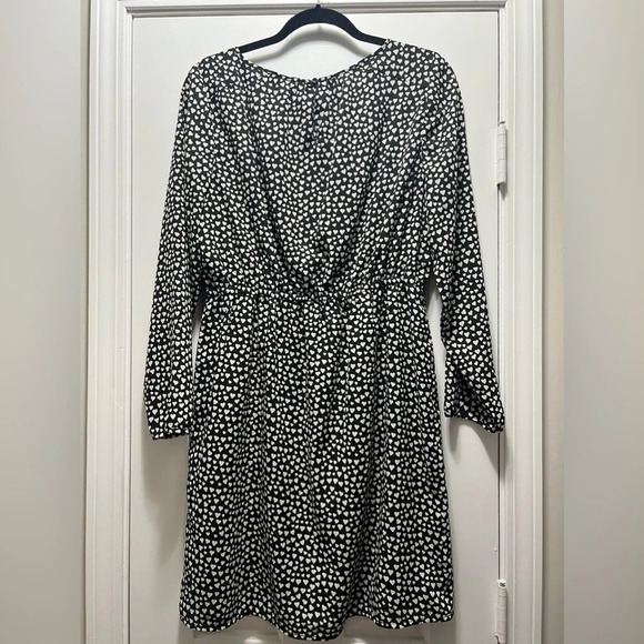 J Crew Mercantile Heart Print Tulip Hem Fully Lined Long Sleeve Faux Wrap Dress - Picture 2 of 4